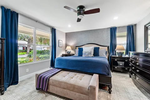 $1,200,000 | 10 Bentwood Road, Palm Beach Gardens, FL 33418