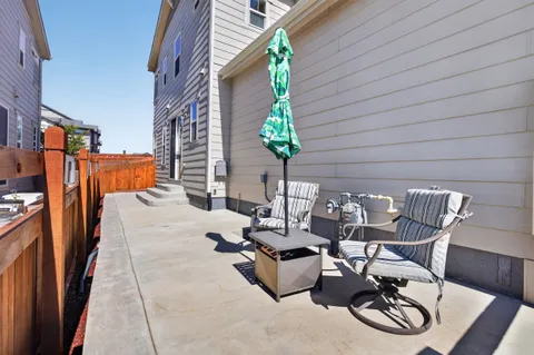 $440,000 | East Quincy Circle, Aurora, CO 80015