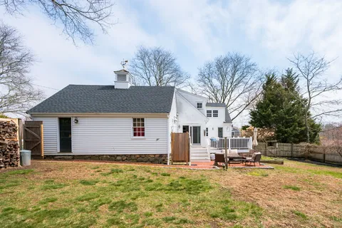 Contact Agent | 163 Pond Street, Cohasset, MA 02025