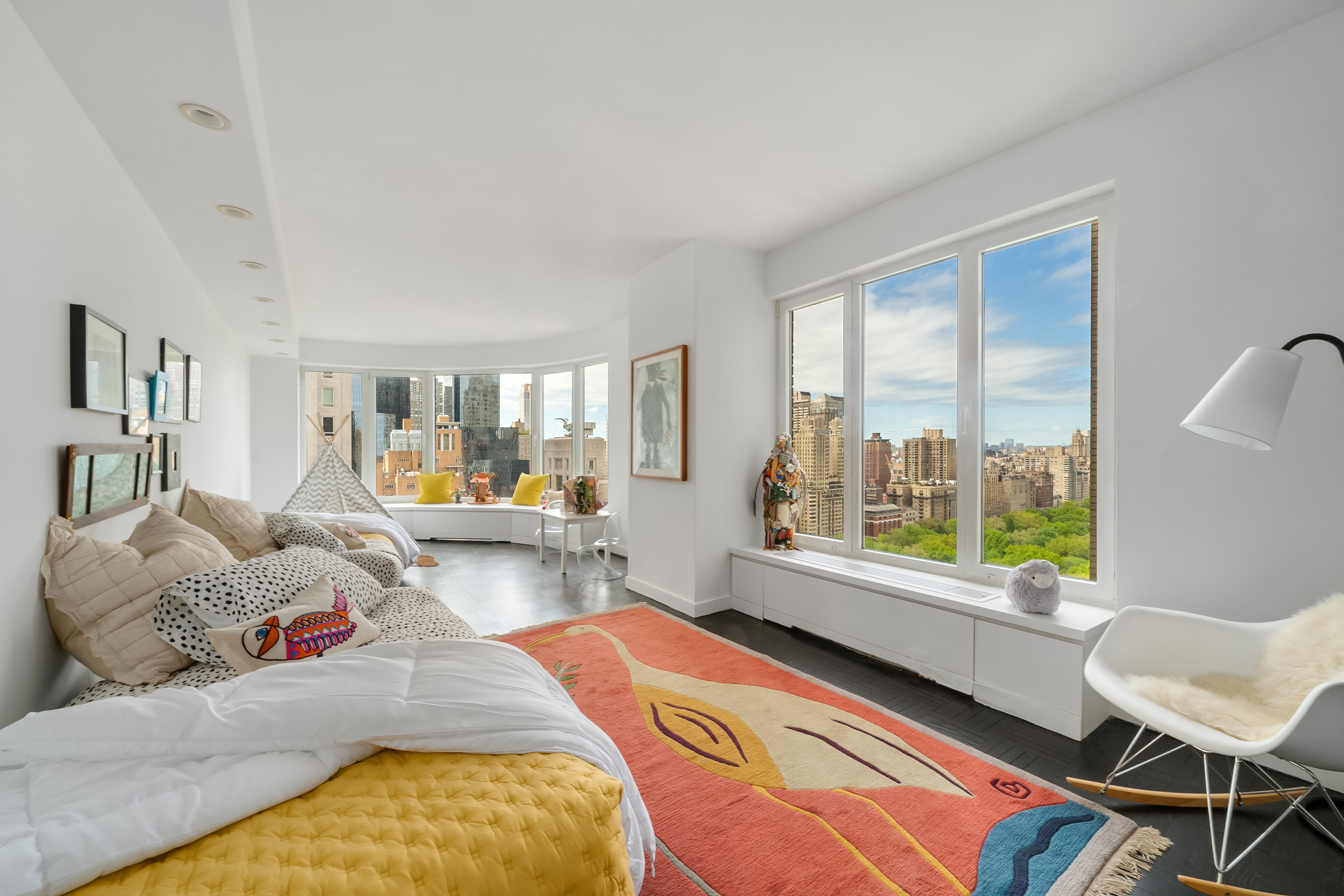 200 Central Park South, Unit 32BC Manhattan, NY 10019 - Photo 14 of 21