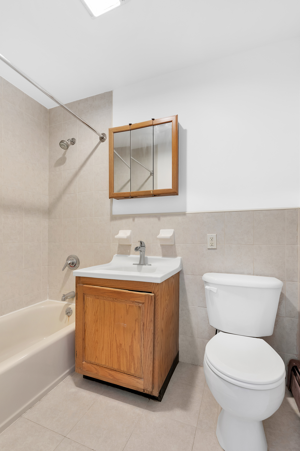 359 Central Avenue Brooklyn, NY 11221 - Photo 10 of 17