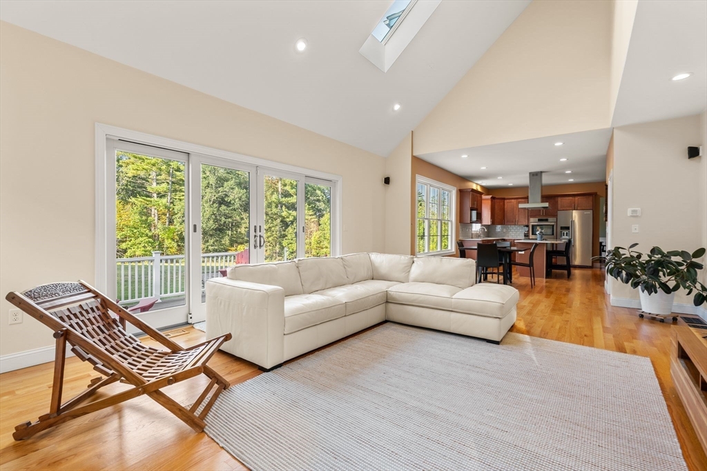 3 Squirrel Hill Road Acton, MA 01720 - Photo 10 of 41