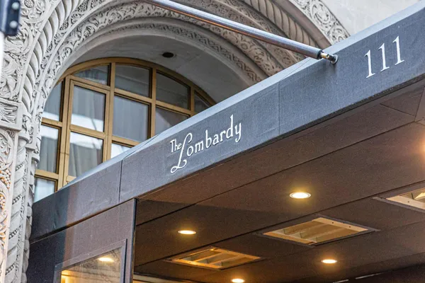 $25,000 | 111 East 56th Street, Unit 2100 | Midtown East