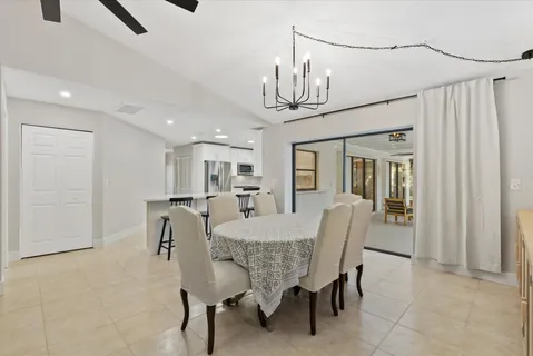 $625,000 | Wilkinson Road, Sarasota, FL 34233