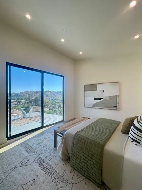 $1,995,000 | 4691 Glenalbyn Drive, Los Angeles, CA 90065