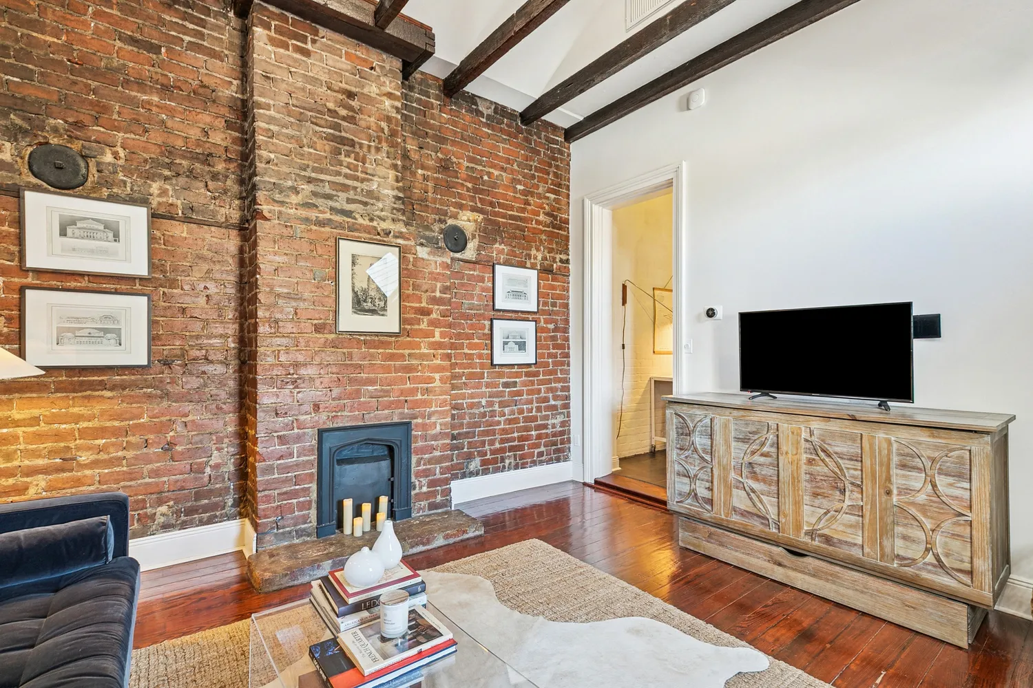 $179,000 | 1402 Prytania Street, Unit C3, New Orleans, LA 70130