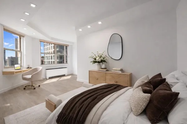 $9,500 | 155 West 68th Street, Unit 1410 | Upper West Side