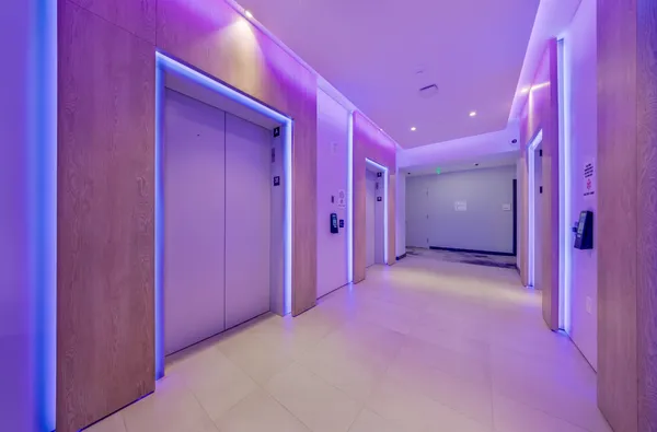 $400,000 | 227 Northeast 2nd Street, Unit 1909, Miami, FL 33132