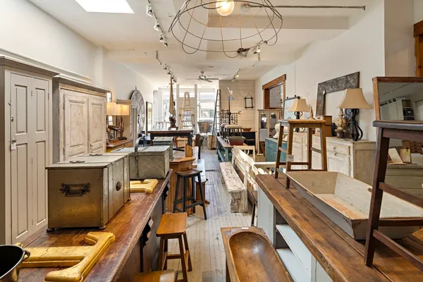 $10,500,000 | 148 Huron Avenue, Cambridge, MA 02138