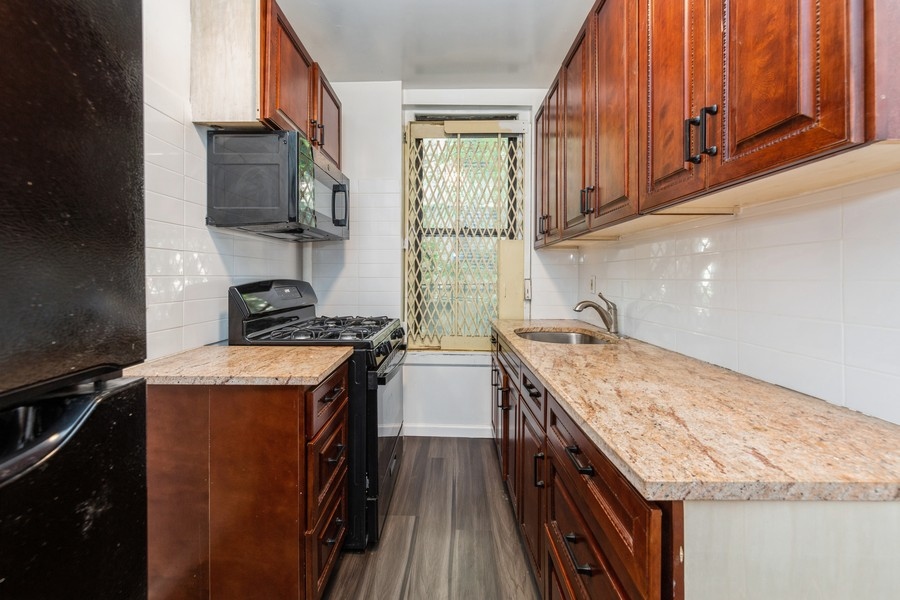 101 Warren Street, Unit 3210 Manhattan, NY 10007 - Photo 1 of 1