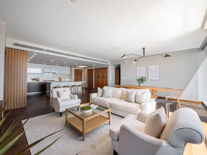 $3,495,000 | 1555 Kapiolani Boulevard, Unit 2002, Honolulu, HI 96814