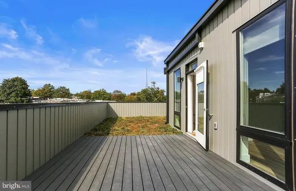 $3,250 | 5230 Georgia Avenue Northwest, Unit 406, Washington, DC 20011