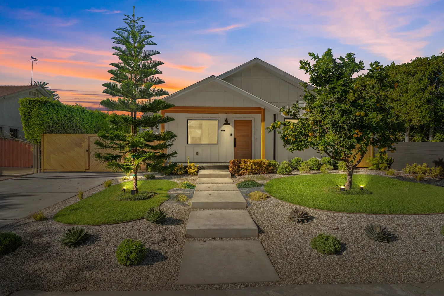 $2,495,000 | 1607 South Spaulding Avenue, Los Angeles, CA 90019