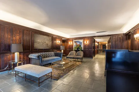 $1,195,000 | 12 Beekman Place, Unit 7/8B | Midtown East