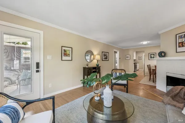 $1,395,000 | 142 Dominga Avenue, Fairfax, CA 94930