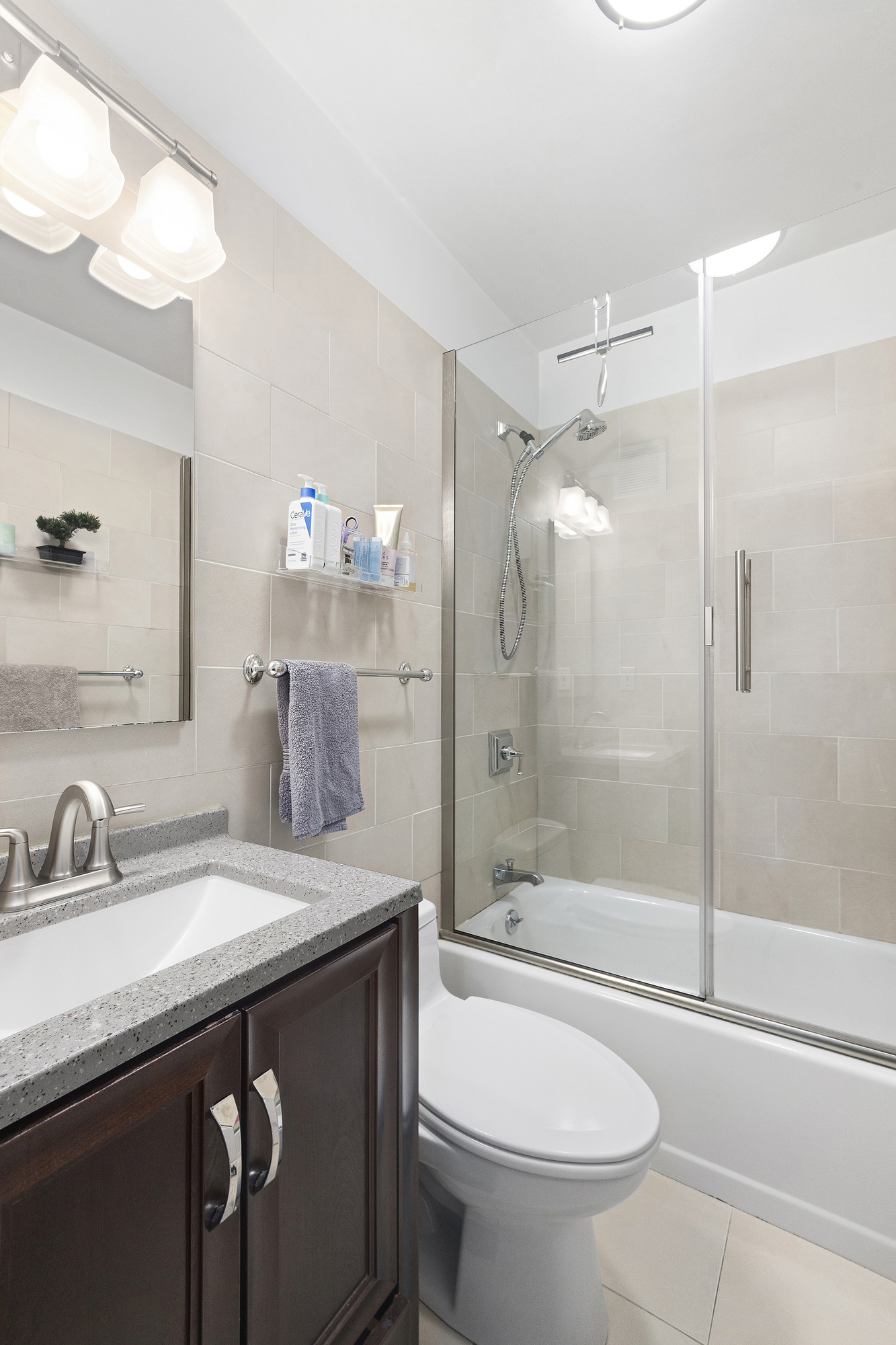 211 West 71st Street, Unit 7A Manhattan, NY 10023 - Photo 8 of 9