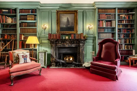 $18,000,000 | 21 East 81st Street | Upper East Side