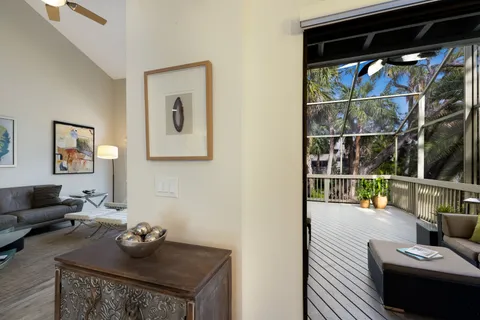 $655,000 | 1479 Landings Circle, Unit 41, Sarasota, FL 34231