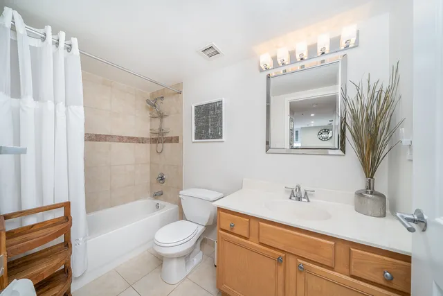 $749,000 | 700 1st Street, Unit 4M 4M, Hoboken, NJ 07030