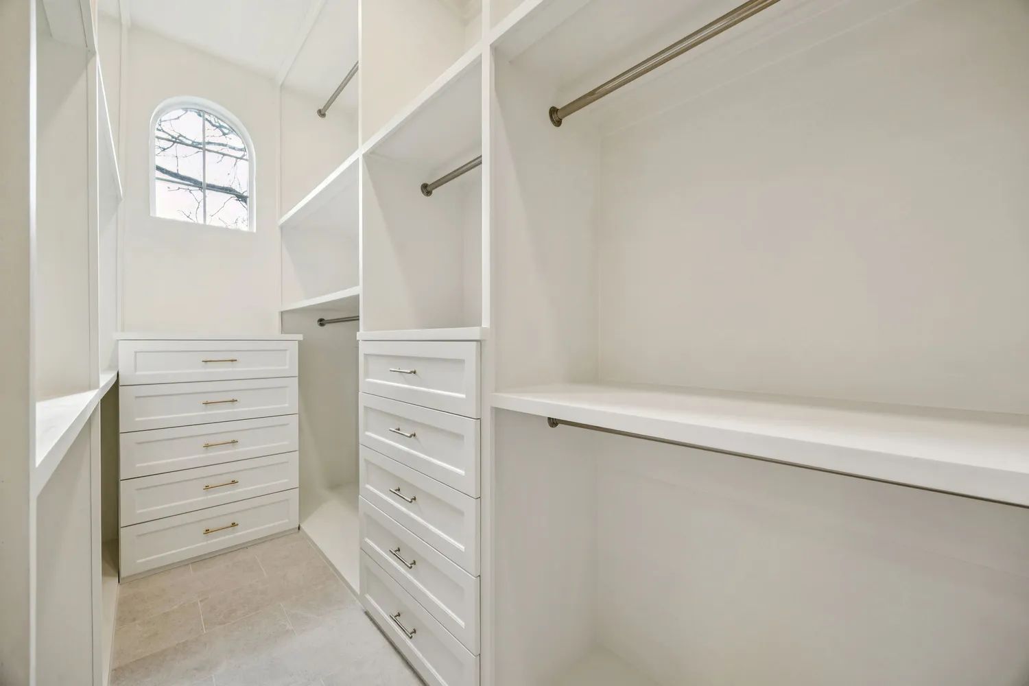 $1,295,000 | 104 Royal Oaks Drive, Double Oak, TX 75077