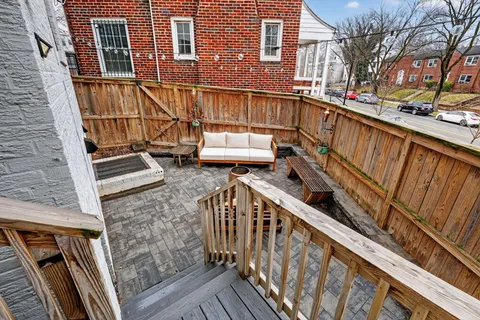 $825,000 | 1419 Upshur Street Northwest, Unit 2, Washington, DC 20011