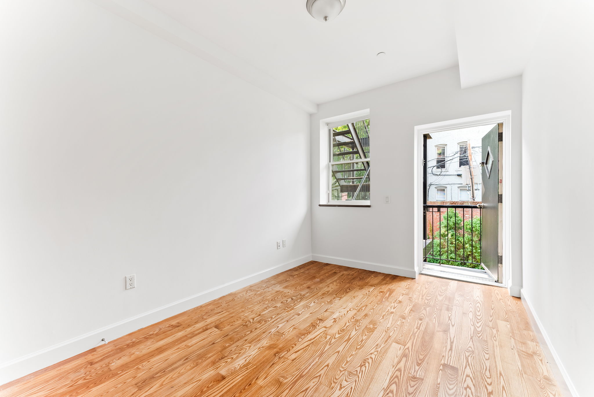 372 15th Street, Unit 2A Brooklyn, NY 11215 - Photo 9 of 12