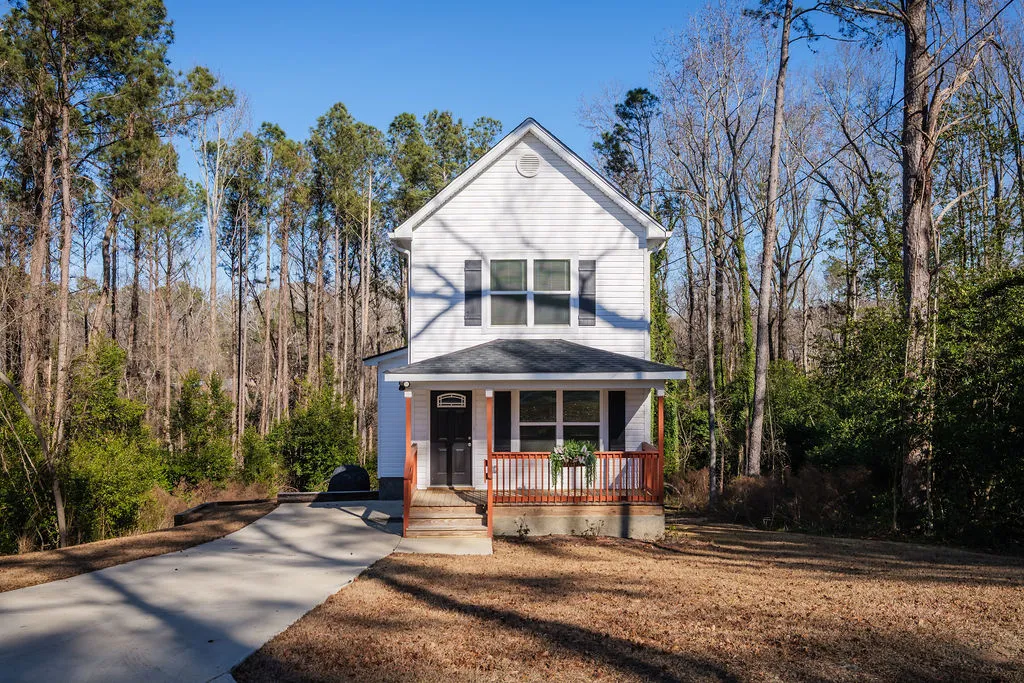 $239,000 | 320 Adams Avenue, Batesburg, SC 29006