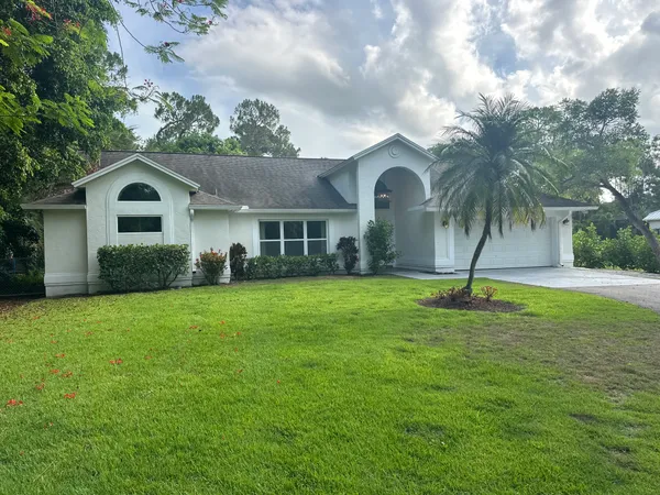 $1,000,000 | 5991 Golden Oaks Lane, Naples, FL 34119