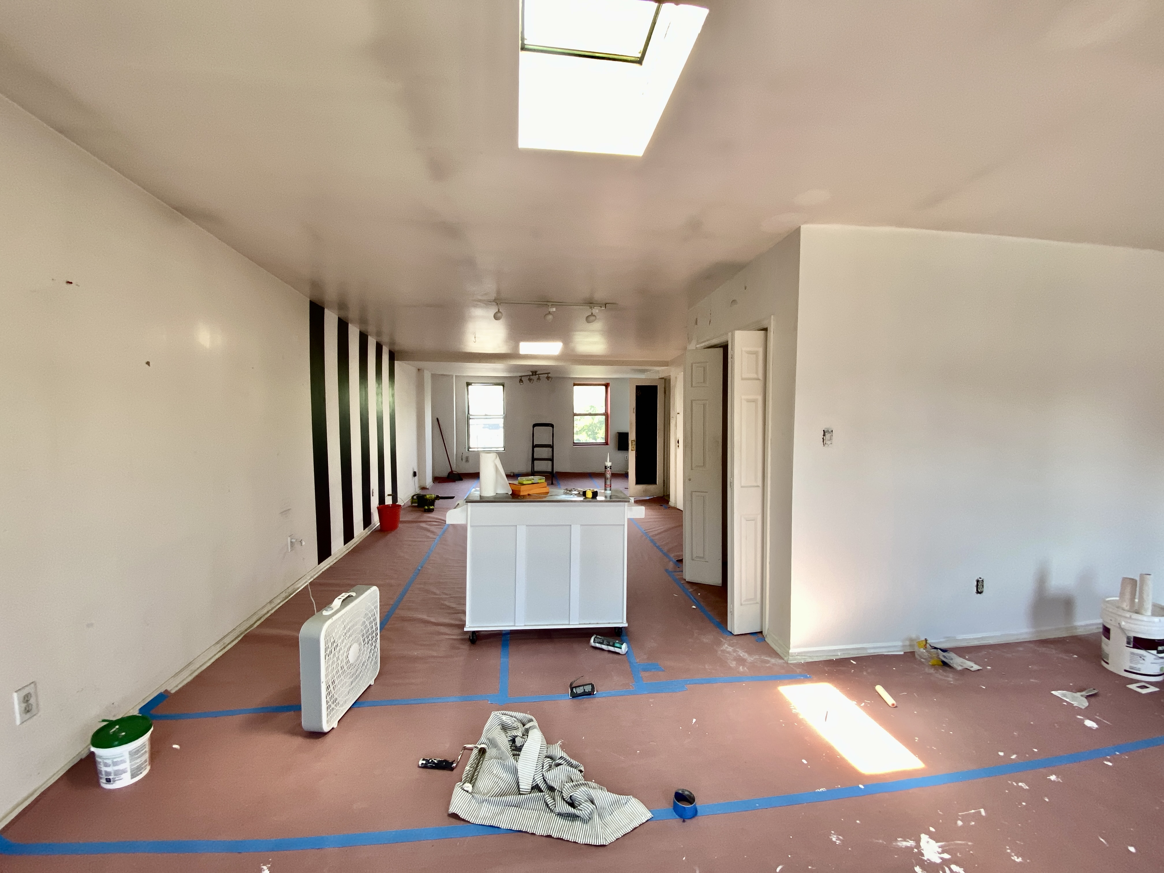 140 Washington Avenue, Unit 4 Brooklyn, NY 11205 - Photo 3 of 8 a living room with furniture and a couch