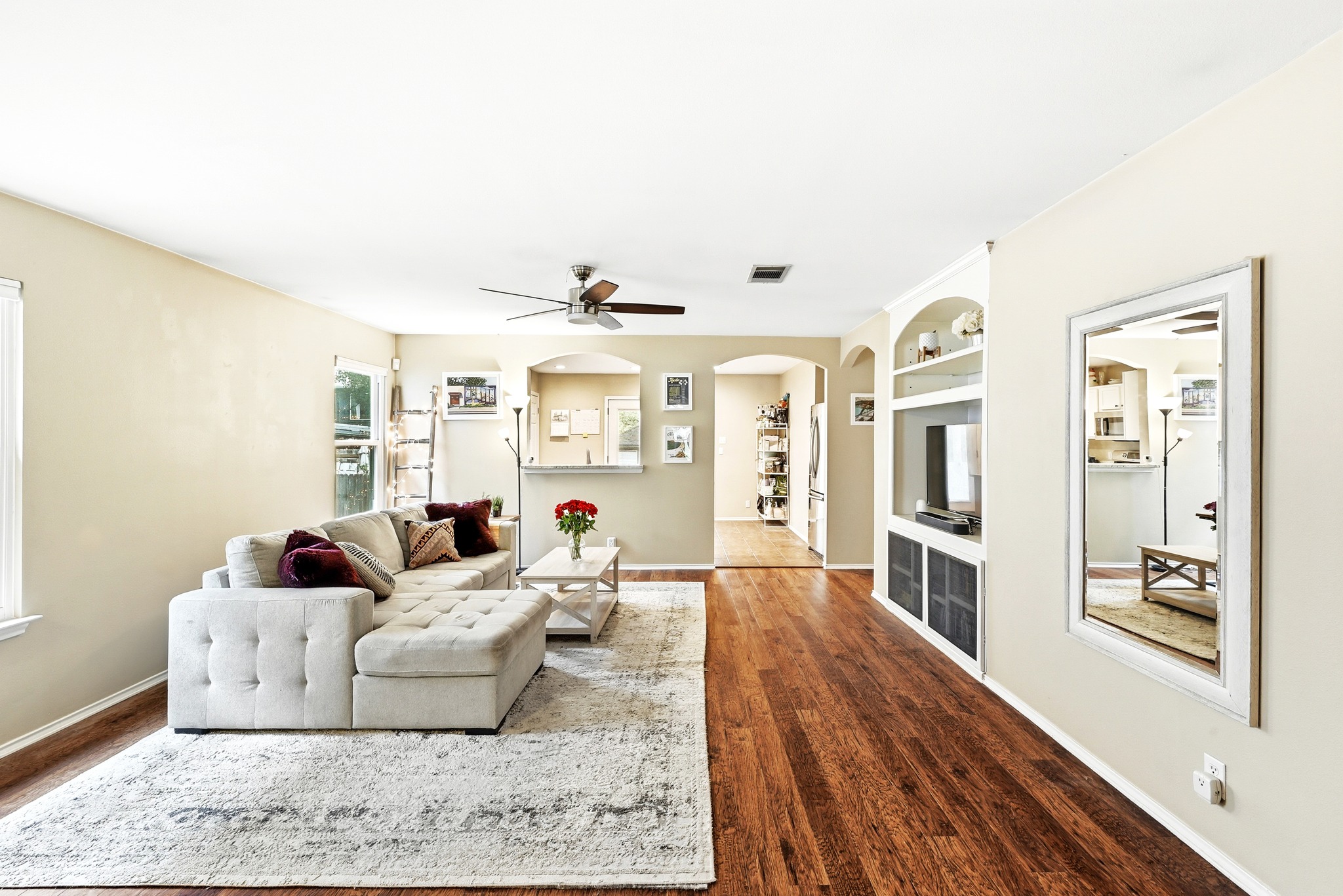 8901 Frock Court Austin, TX 78748 - Photo 10 of 28 a living room with furniture and wooden floor