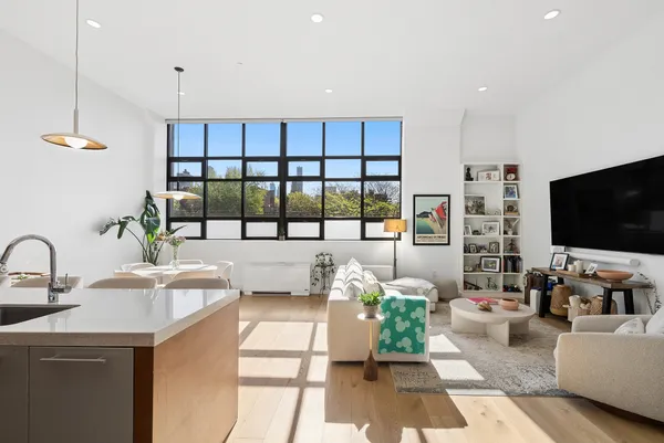 $1,895,000 | 360 Furman Street, Unit 305 | Brooklyn Heights