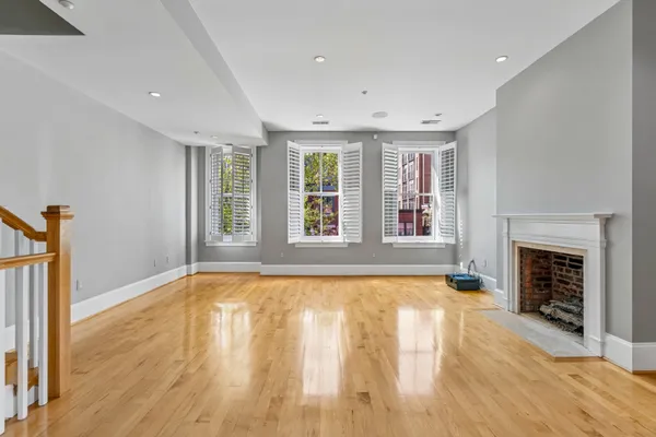 $9,500 | 1343 Q Street Northwest, Unit B, Washington, DC 20009