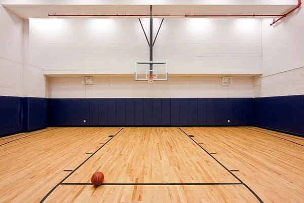 555 West 59th Street, Unit PHA Manhattan, NY 10019 - Photo 18 of 20 a view of swimming pool