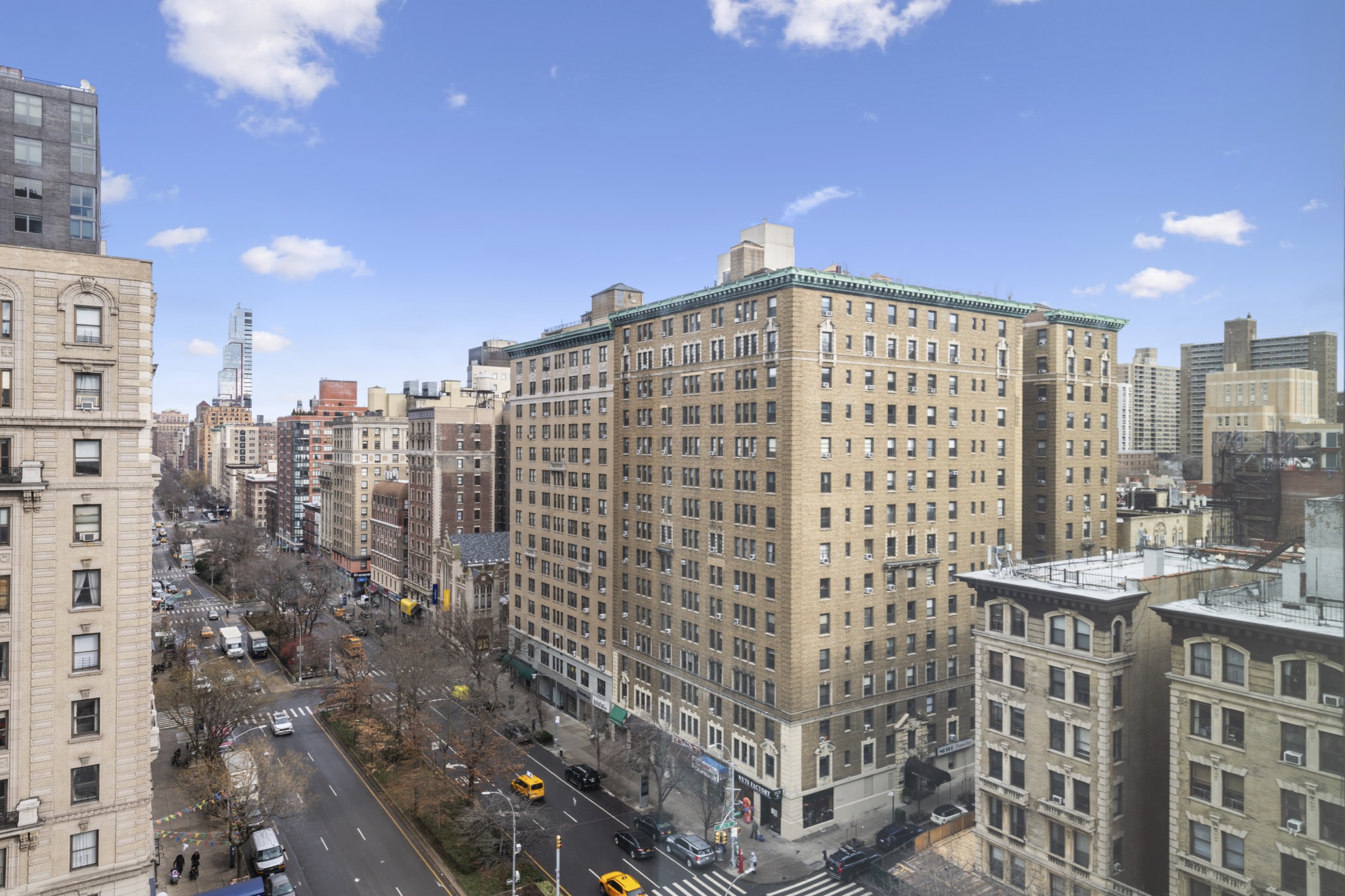 251 West 91st Street, Unit 11B Manhattan, NY 10024 - Photo 6 of 28 a view of a city with tall buildings