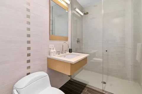 $1,895,000 | 76 Madison Avenue, Unit 8B | NoMad