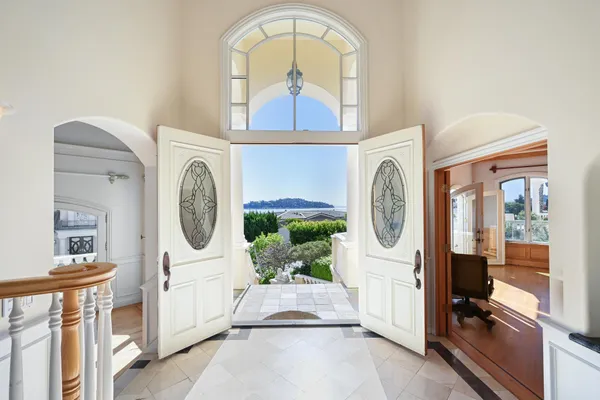 $4,195,000 | 17 Heron Drive, Mill Valley, CA 94941