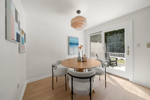 $414,000 | 161 Winter Street, Unit 2, Hanson, MA 02341