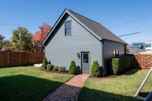 $1,750,000 | 903 Russell Street, Nashville, TN 37206