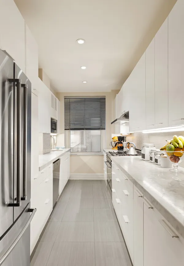 $2,150,000 | 505 West End Avenue, Unit MAIS | Upper West Side