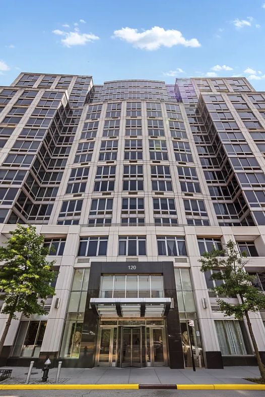 120 Riverside Boulevard, Unit 10W Manhattan, NY 10069 - Photo 9 of 13