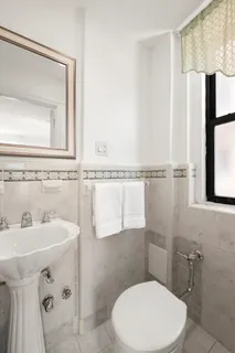 $360,000 | 3875 Waldo Avenue, Unit 4E | Fieldston