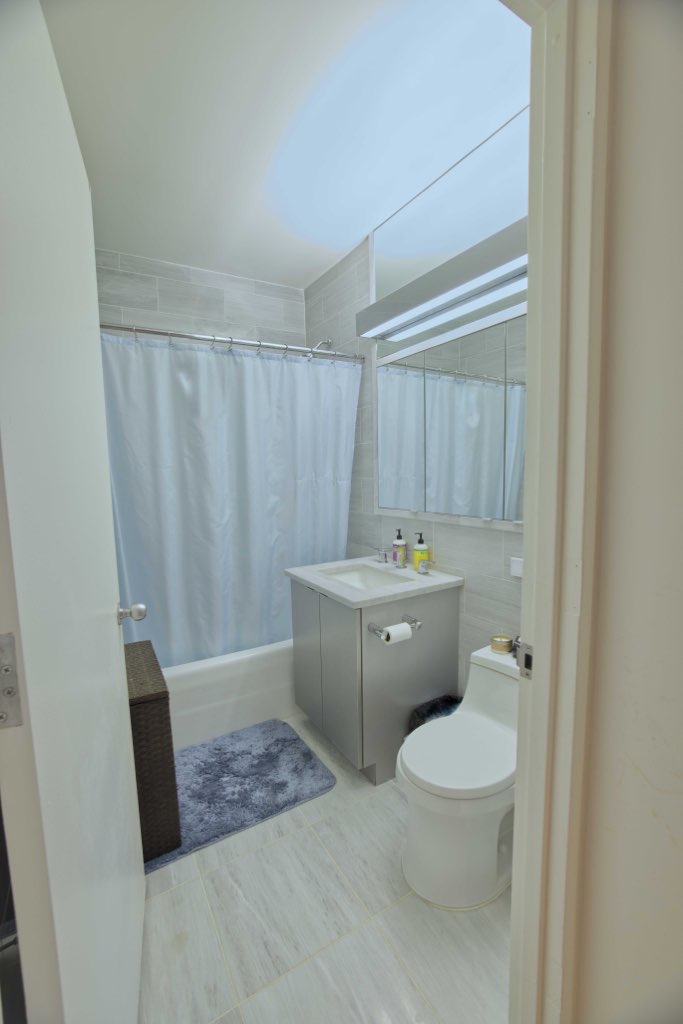 450 North End Avenue, Unit 22E Manhattan, NY 10282 - Photo 8 of 11