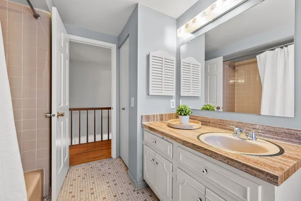 $1,350,000 | 3705 Templeton Place, Alexandria, VA 22304