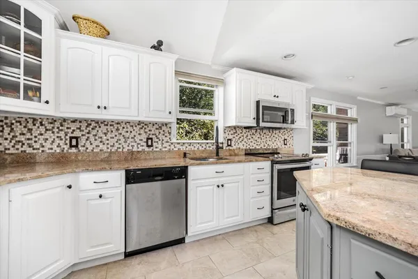 Contact Agent | 18 Cedarledge Villiage, Unit 18, Cohasset, MA 02025