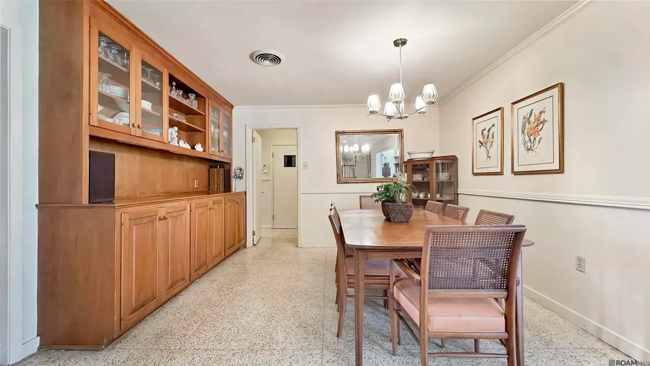 $549,900 | 5929 Menlo Drive, Baton Rouge, LA 70808