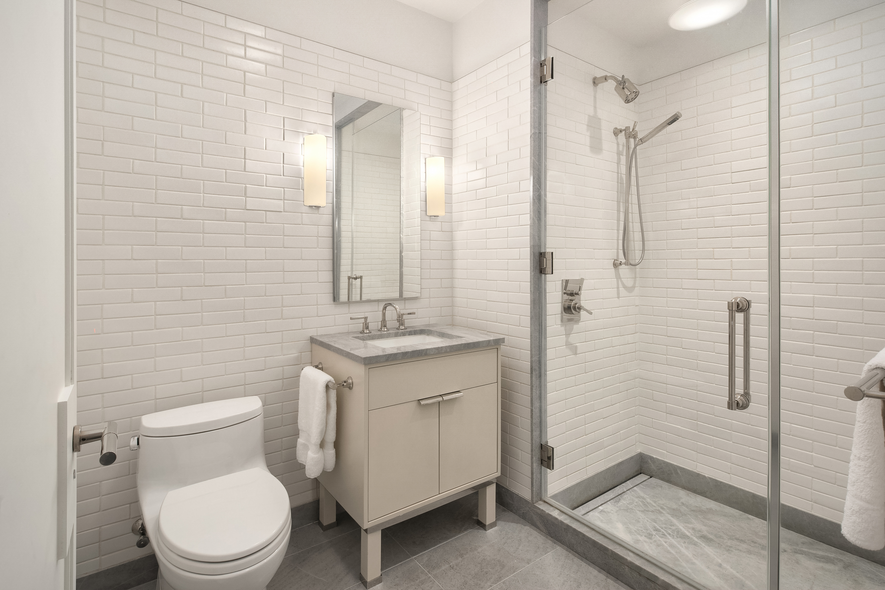 150 Charles Street, Unit 3CN Manhattan, NY 10014 - Photo 7 of 13