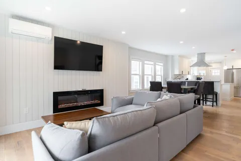 Contact Agent | 57 Garrison Avenue, Unit 2, Somerville, MA 02144