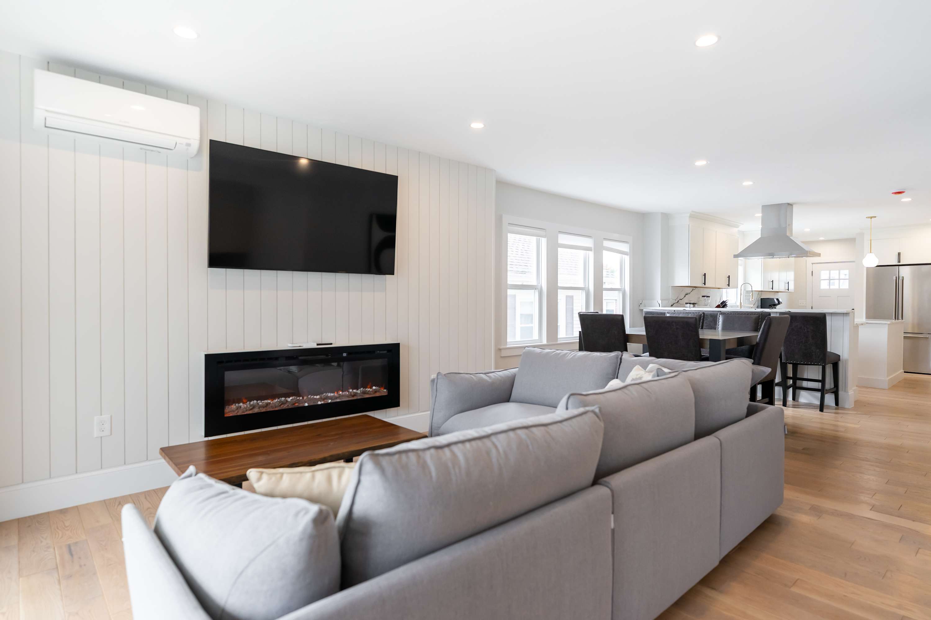 57 Garrison Avenue, Unit 2 Somerville, MA 02144 - Photo 5 of 36