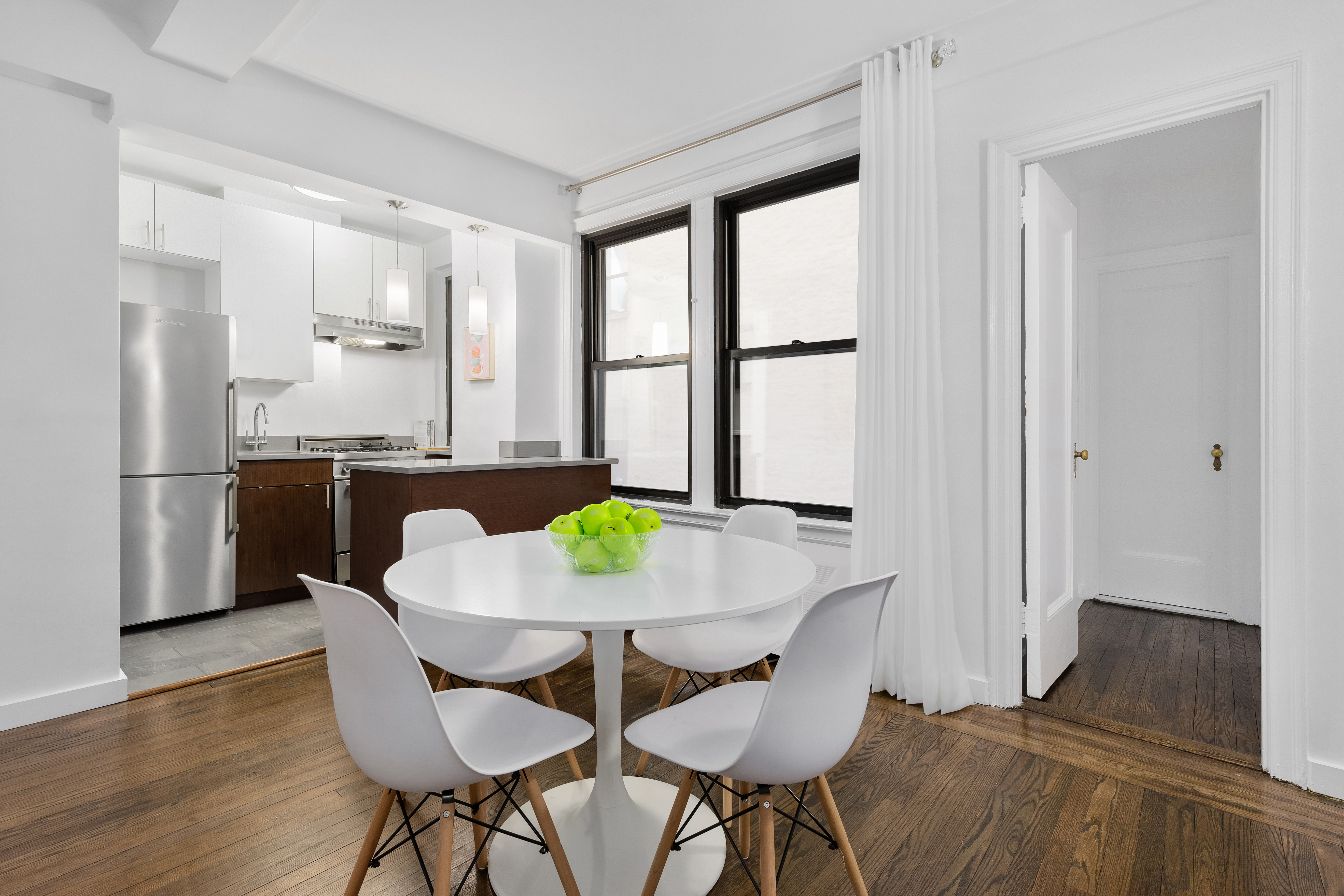 308 East 79th Street, Unit 3M Manhattan, NY 10075 - Photo 4 of 17
