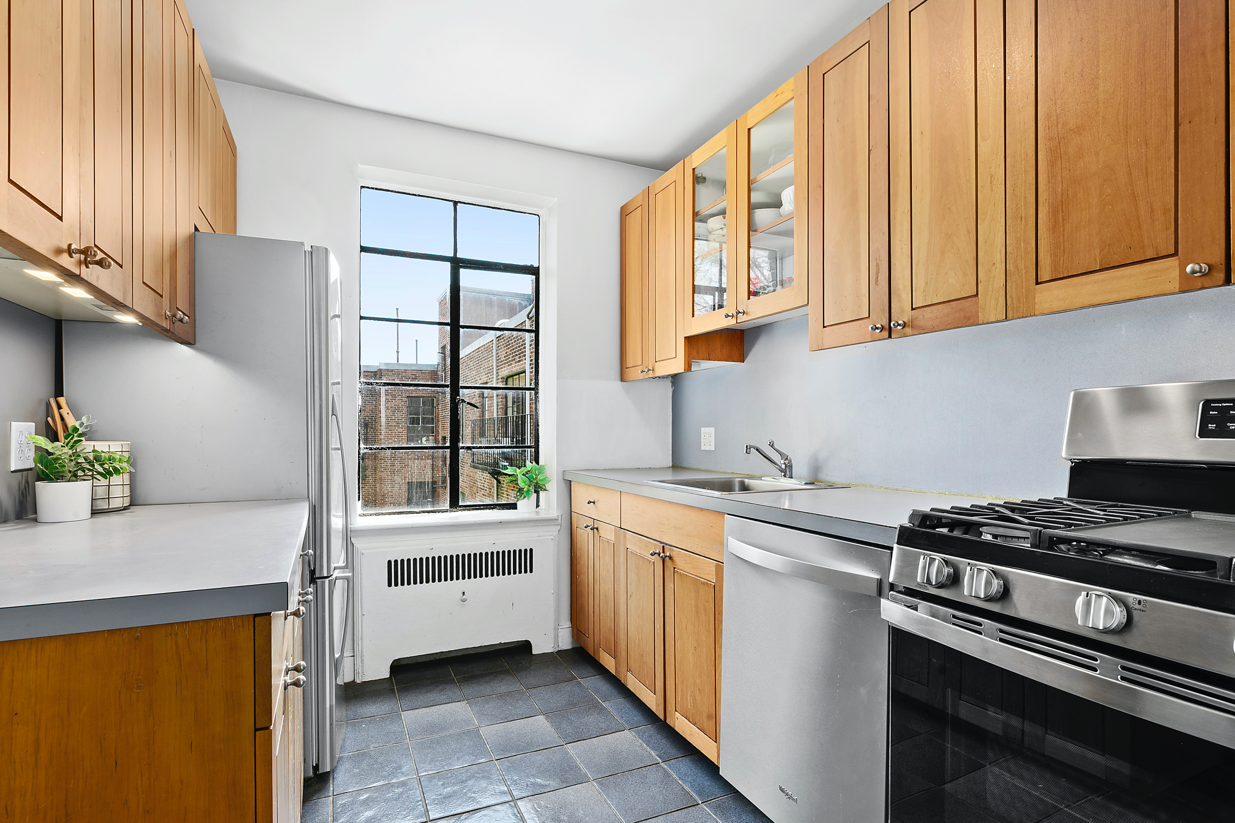 97 Strathmore Road, Unit 11 Brighton, MA 02135 - Photo 4 of 14